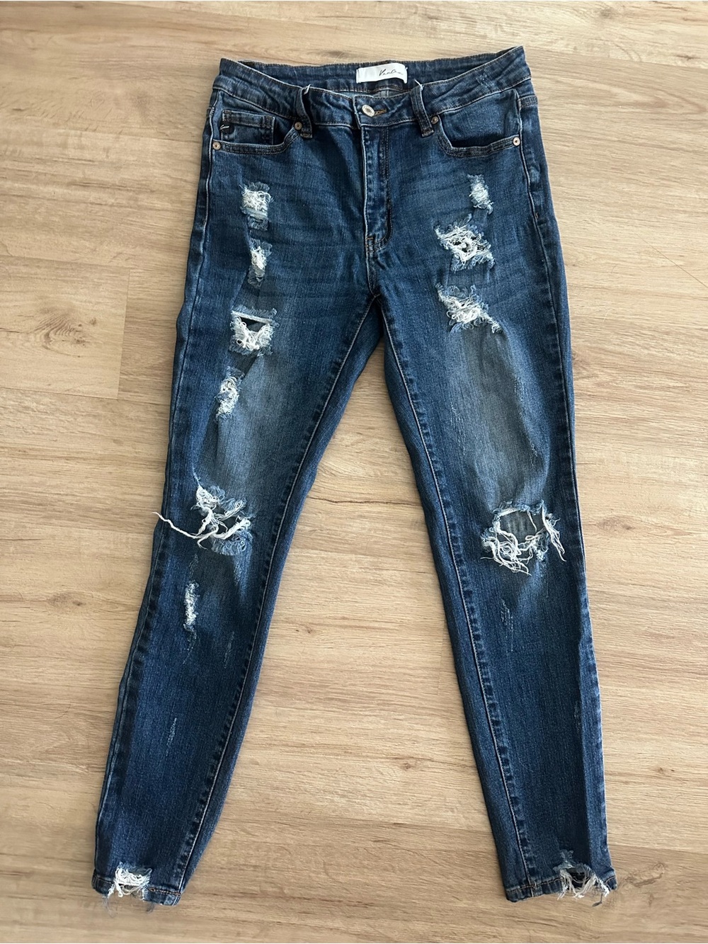 🔹KanCan Skinny Distressed Dark Blue Jeans